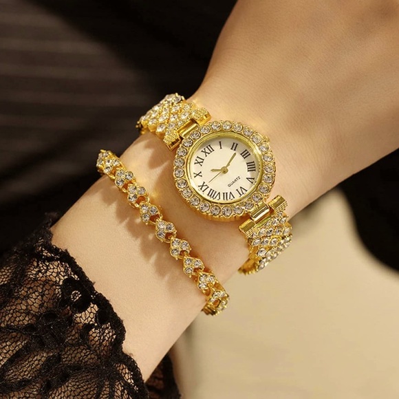 💛Wrist Watch💛 - Picture 1 of 3